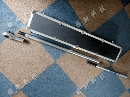 数显扭力扳手